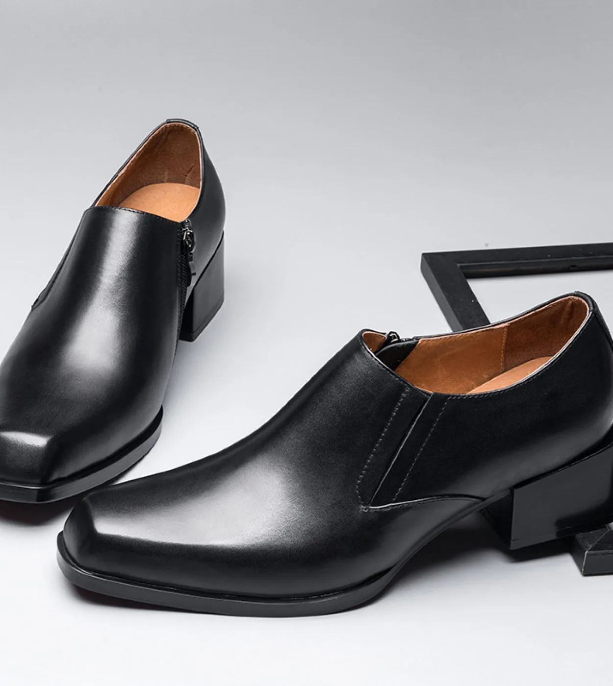 Scarpe formali da uomo in vera pelle 2022 Autunno Nuovo stile Designer Brand Fashion Scarpe casual in pelle nera con altezza 5 c